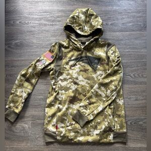 Nike Salute to Service New England Patriots Hoodie